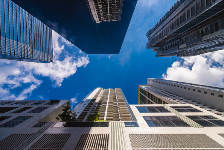 Experience the Luxury and Excitement of Manila’s Urban Lifestyle
