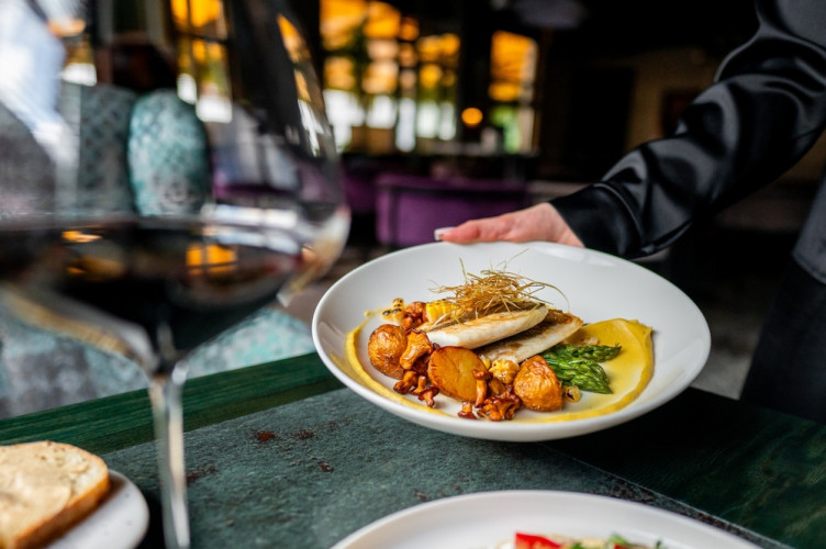 World-Class Dining and Nightlife