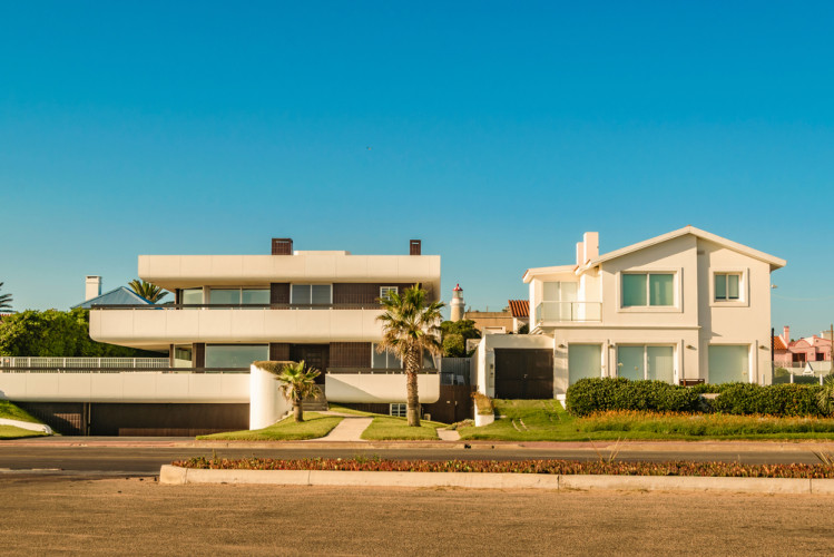 Thriving Luxury Real Estate Market