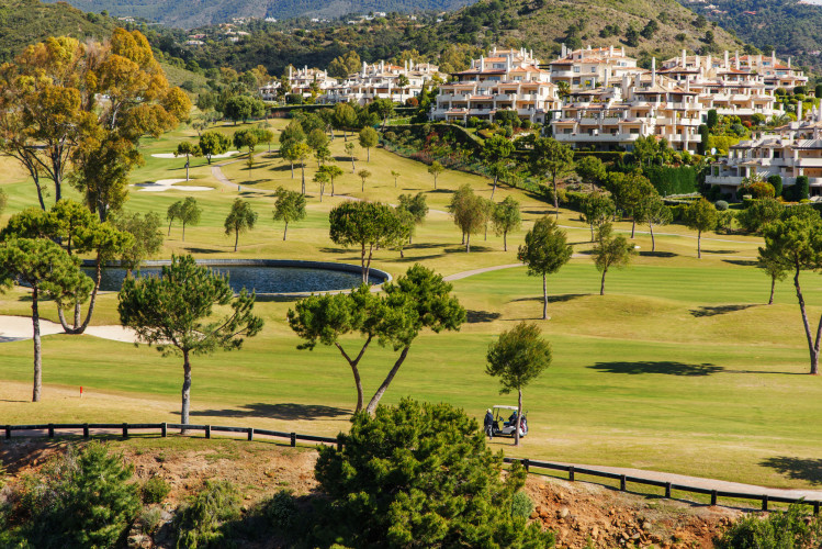 World-Class Golf and Leisure