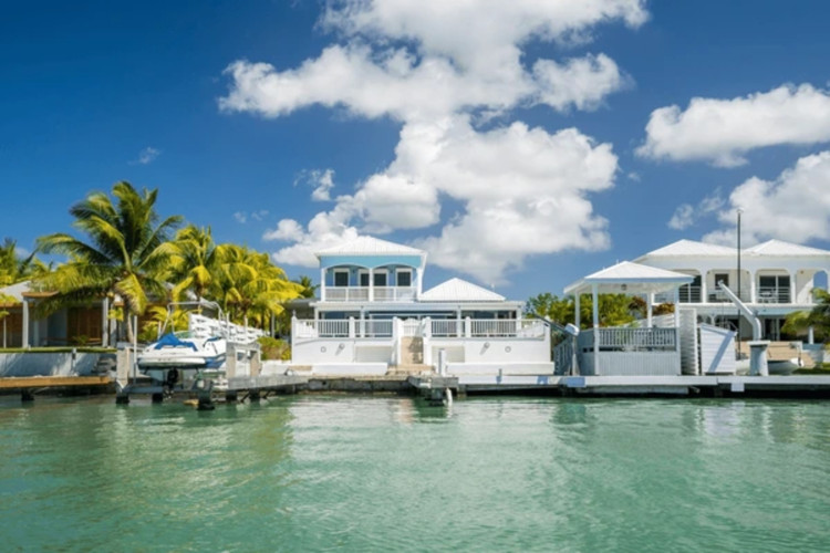 Unparalleled Beachfront Living