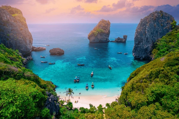 Thailand’s Beaches: Paradise Found