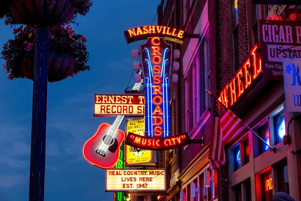 Tennessee: Live Music, Iconic Landmarks, and Cultural Legacy