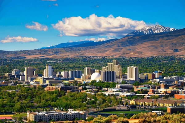 Nevada: A Hub for Growth, Innovation, and Real Estate Opportunity