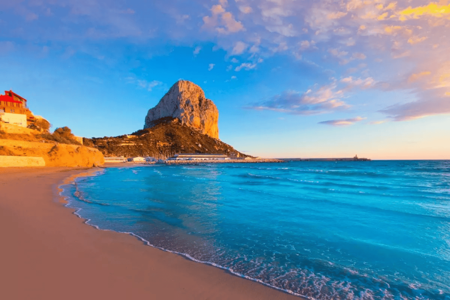 Investing in Costa Blanca Property in 2024: Your Guide to Profitable Real Estate