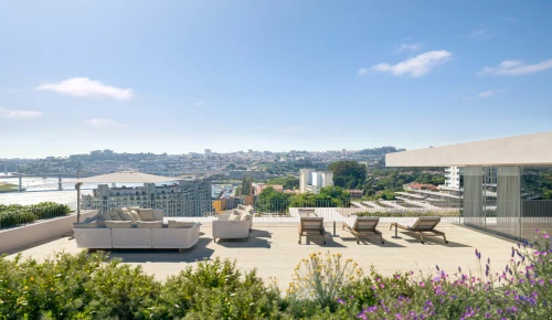 Exclusive Living by the Douro River photo - 3